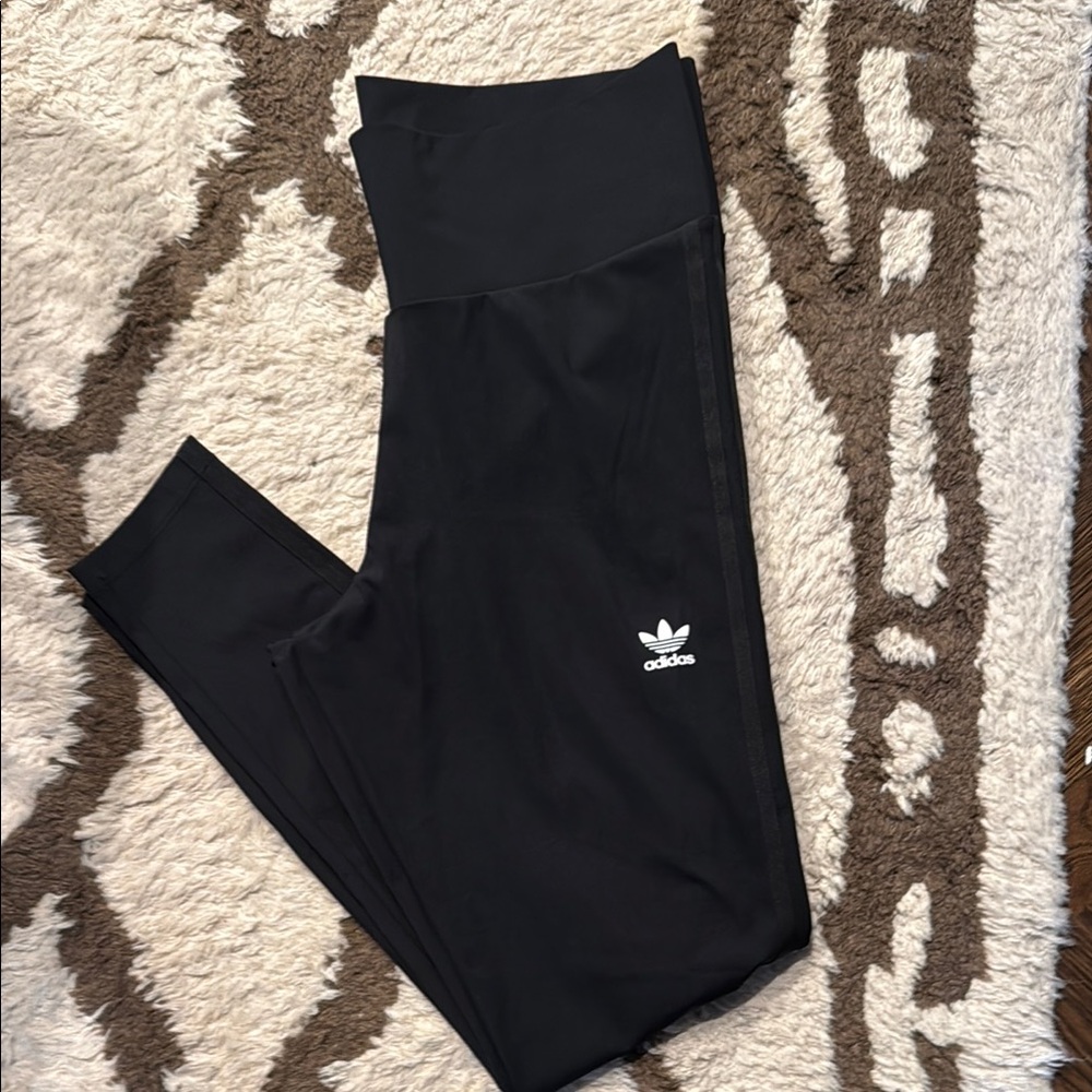 NWOT Adidas Black Side Stripe Leggings Athletic Wear